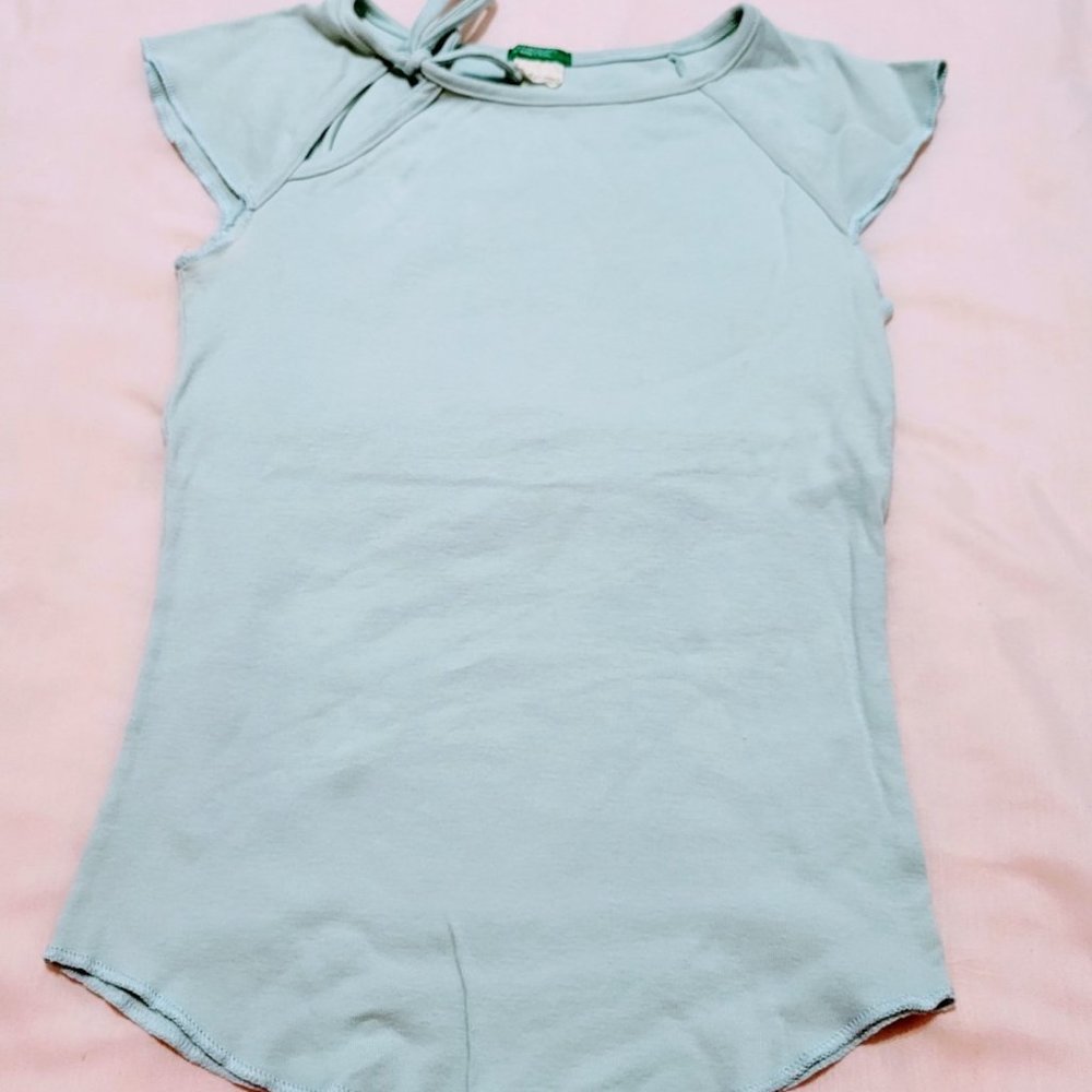 United Colors of Benetton top.